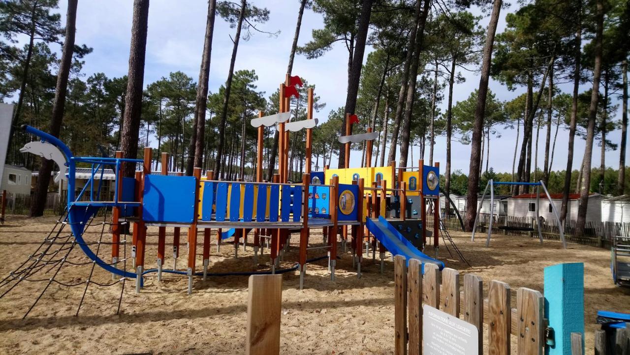 סן-ז'וליין-אן-בורן Mobilhome Cote Landaise Les Dunes De Contis 4 מראה חיצוני תמונה